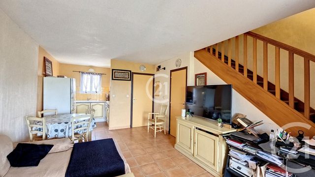 Appartement F3 à vendre - 3 pièces - 56.0 m2 - ARLES - 13 - PROVENCE-ALPES-COTE-D-AZUR - Century 21 Horizons